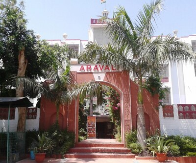 Aravali Clarks Inn